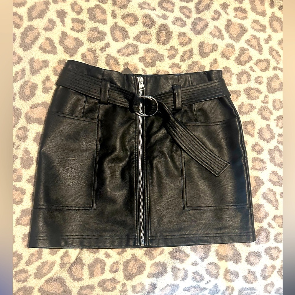 Topshop Woman’s skirt